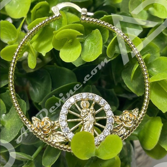 San Judas Hoop Earrings (gold plated) - Picture 3 of 7